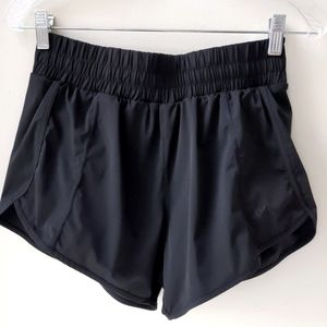 Royal Change Activewear Shorts Black Women's Small